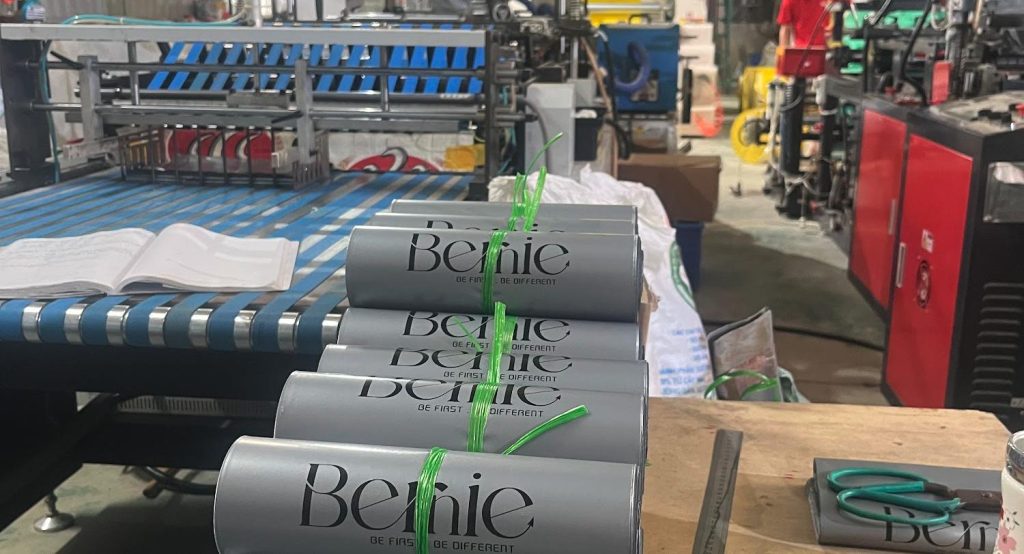 Túi in logo Bernie trên dây chuyền 3TH